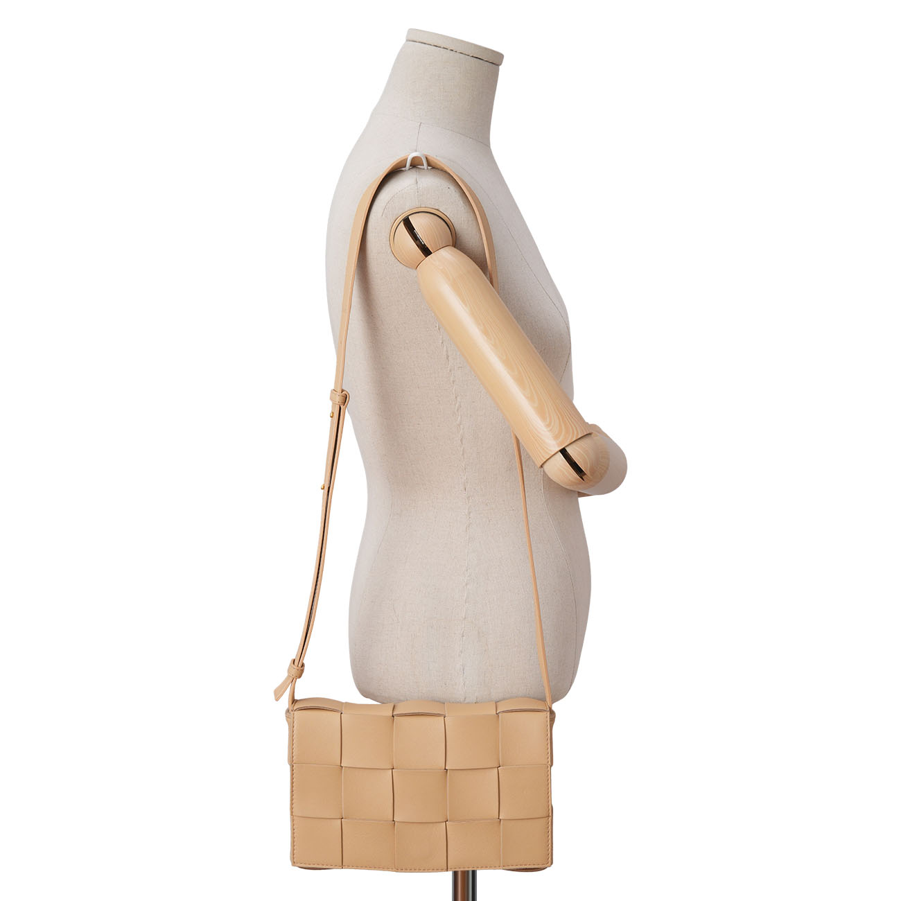 BOTTEGA VENETA(USED)보테가베네타 베이지 카세트 미디움 백